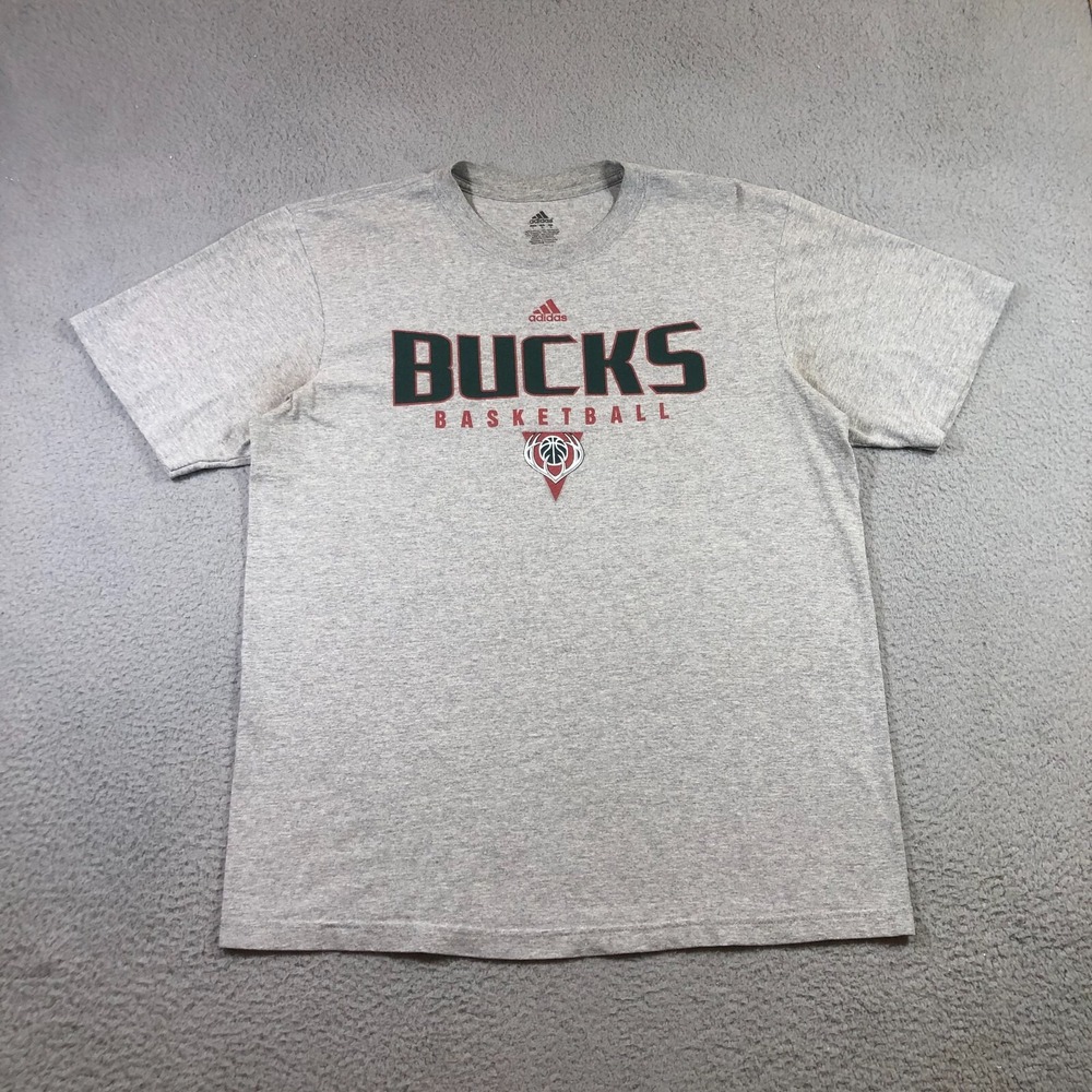 bucks basketball T Shirt Mens L gray